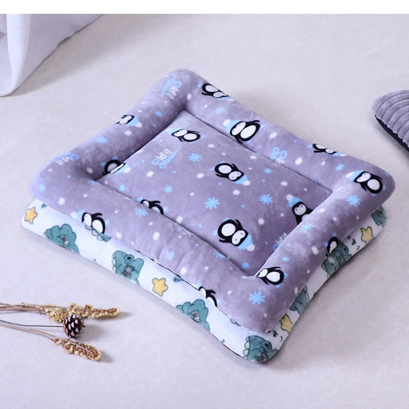 Hubei Flannel Cat And Dog Bed Cushion Washable Lounge Mat